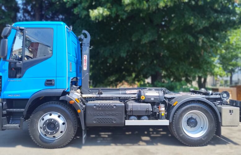 27fbc356-7874-48e0-b58d-e941fa59651e