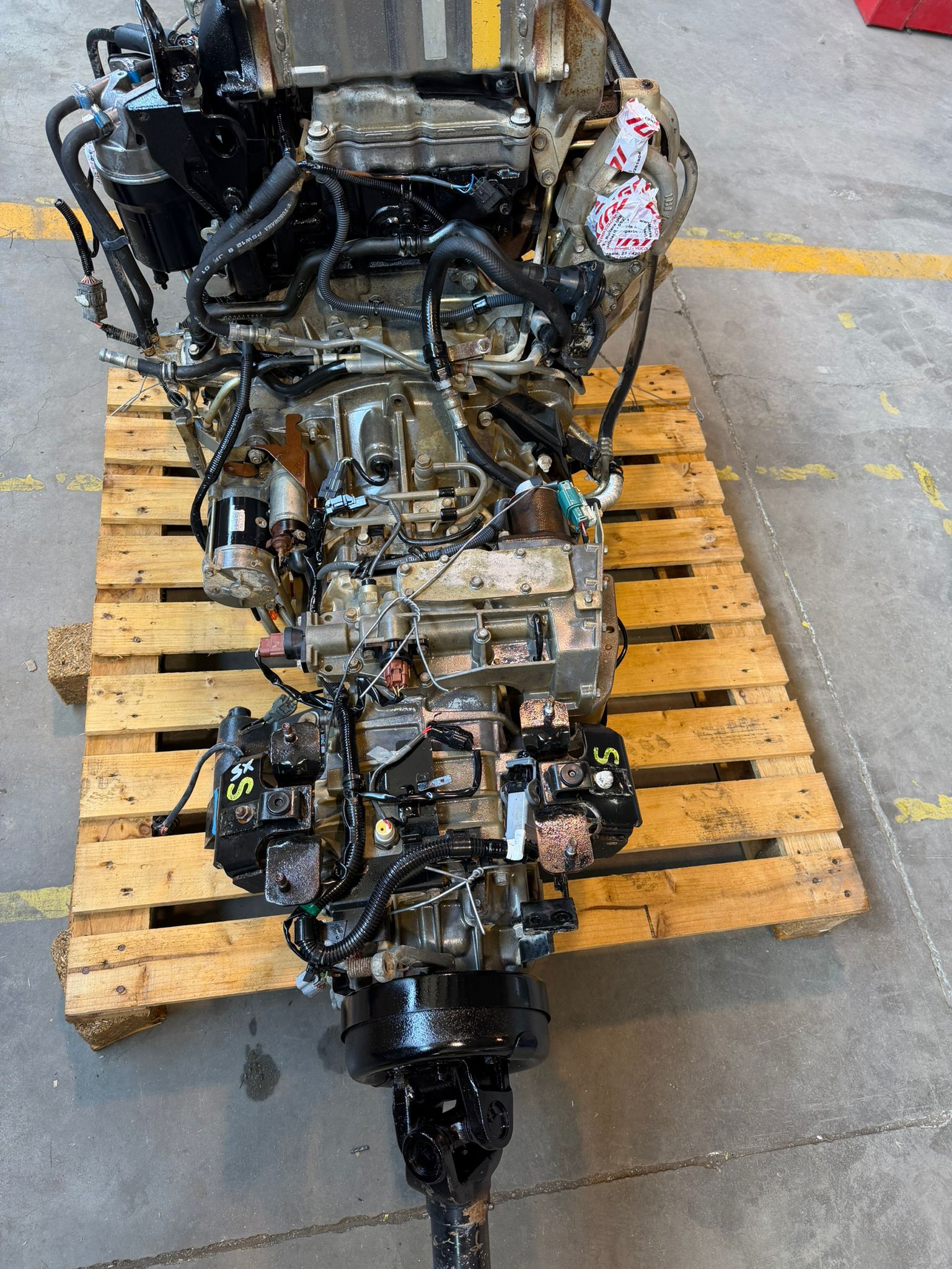 GRUPPO MOTORE CAMBIO ISUZU NPR75 MOD. 4HK1 - immagine 2